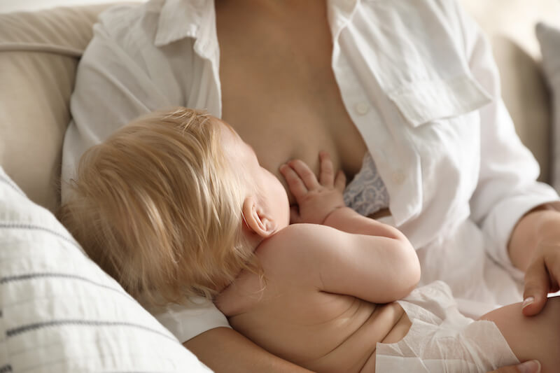 6 Top Breastfeeding Tips According to a Lactation Expert – Everydae